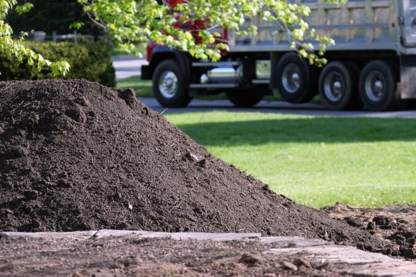 Yard Dirt Delivery in Citrus Heights