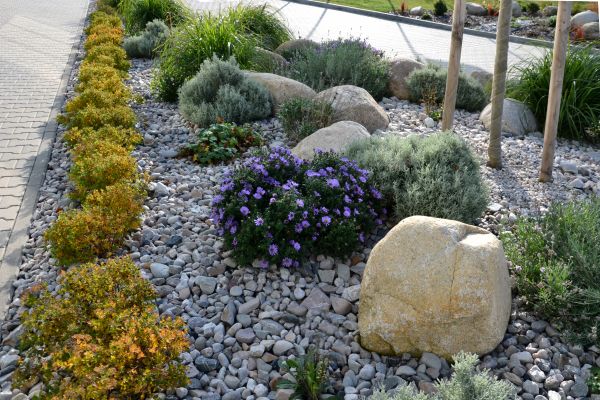 Decorative Rock Installation in Citrus Heights